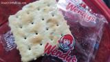 How many calories in Wendy's saltine crackers?